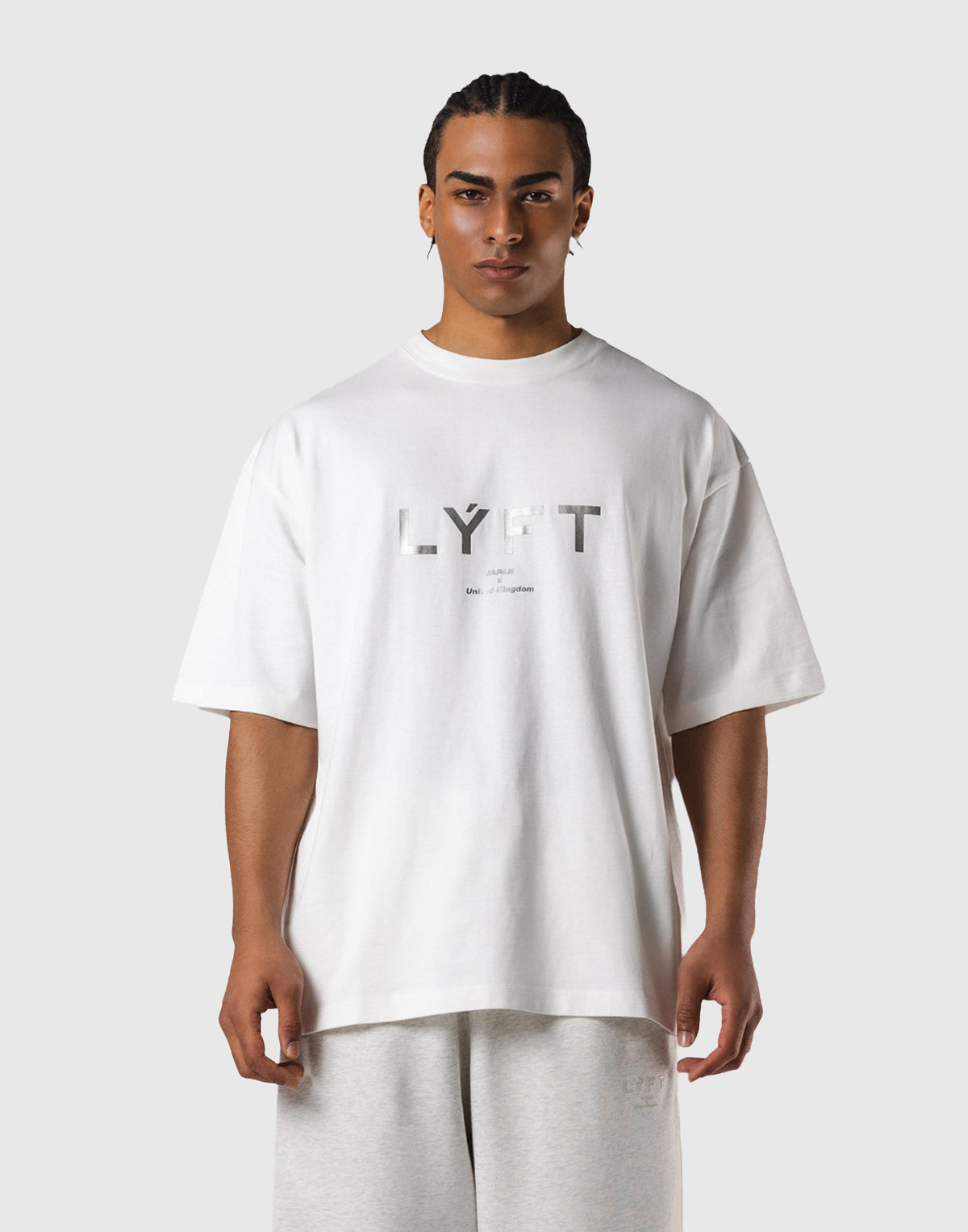Streetwear Brand Trends - تي شيرت قطني بتصميم جرافيك كبير