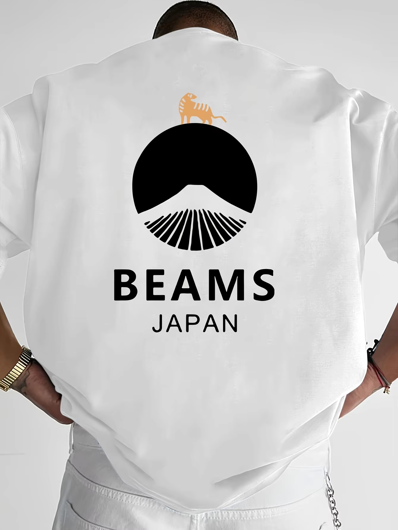 تي شيرت ياباني كلاسيكي عصري من - مراجعة Streetwear Brand Trends وسعره