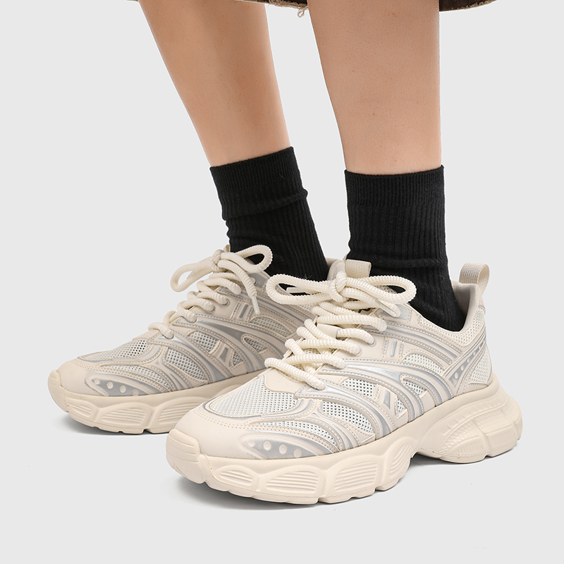 المتخصصة العلامة التجارية ربيع - مراجعة Streetwear Brand Shoes وسعره