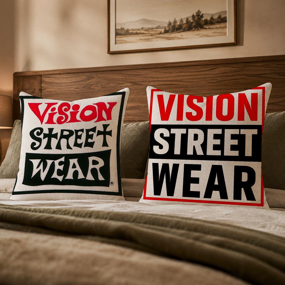 غطاء وسادة فاخر من ماركة V-Vis - مراجعة Streetwear Brand Famous وسعره