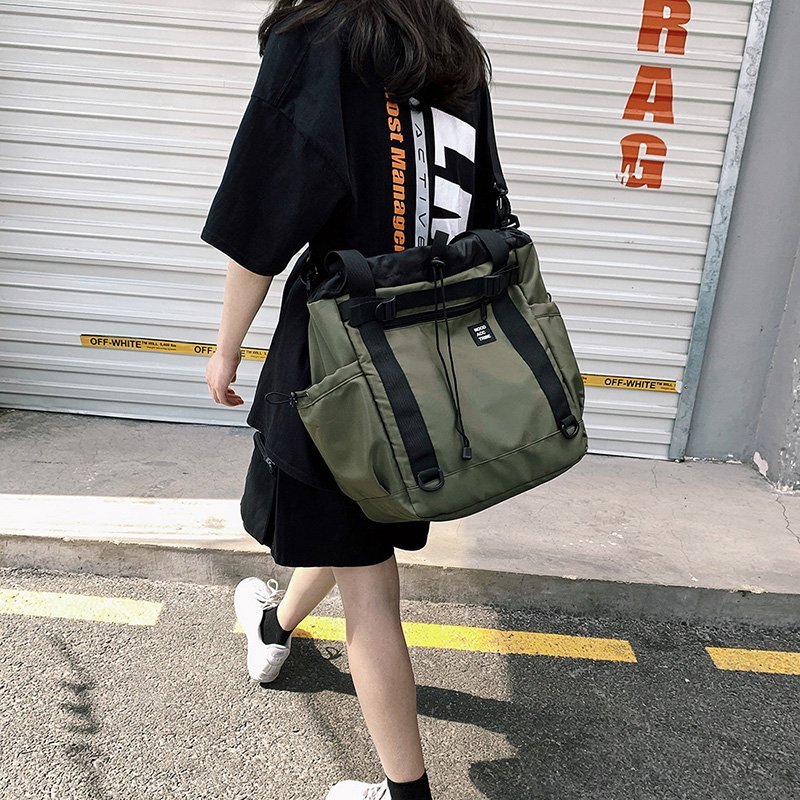 الرجال حقيبة ساع النايلون مقاو - مراجعة Streetwear Brand Famous وسعره
