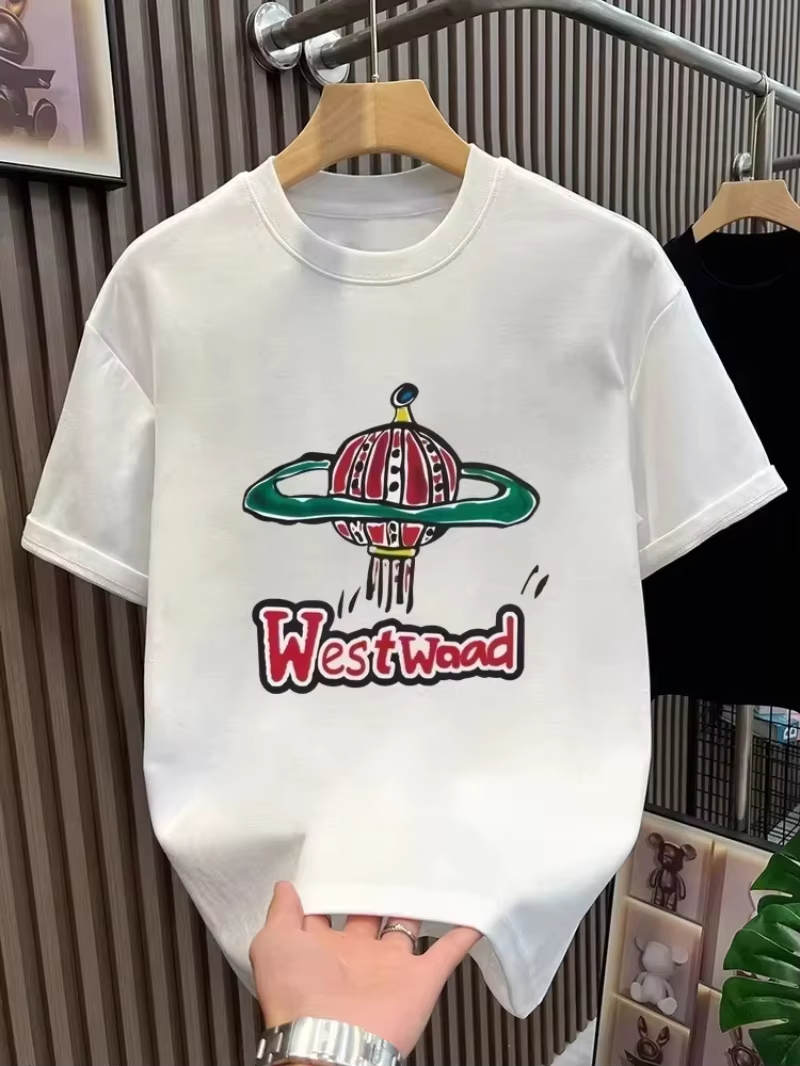 تي شيرت كلاسيكي بشعار العلامة  - مراجعة Streetwear Brand Trends وسعره